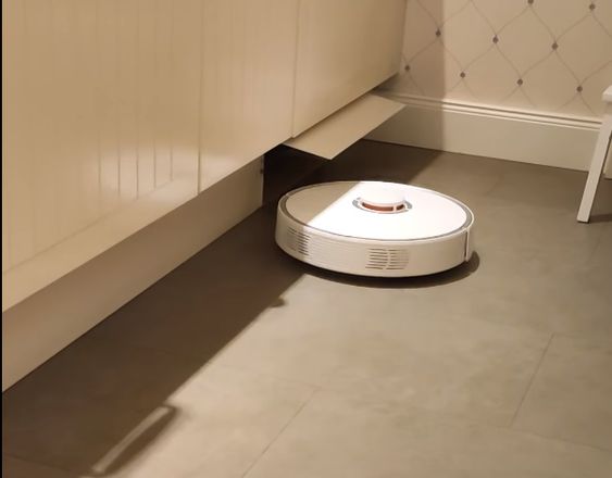 miesto kde umiestnit roboticky vysavať